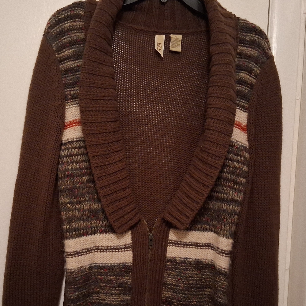 Nice 90’s VTG BKE Sweater